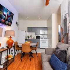 Grand Mansion 9BR-5BA-24Beds | EWR | NYC | Parking