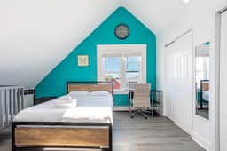 Penthouse 4BR-2BA-9Beds | NYC | EWR | Free Parking - Image 2
