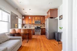 Spacious 2BR-1BA-4 Beds | NYC | EWR | Free Parking - Image 4