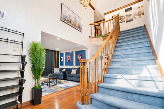 Mega Mansion! 6BR-3.5BA | NYC | EWR | Free Parking - Image 1