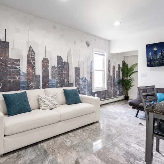Ultra Modern 4BR-2BA-9Beds | EWR | NYC | Parking - Image 1