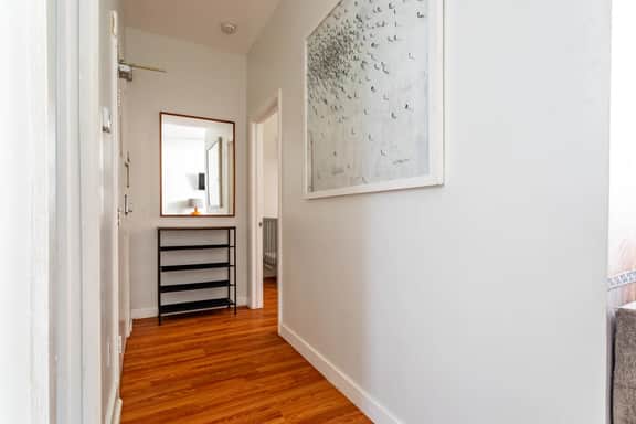 Charming 2BR-1BA-6 Beds | NYC | EWR Airport 15 min - Image 5